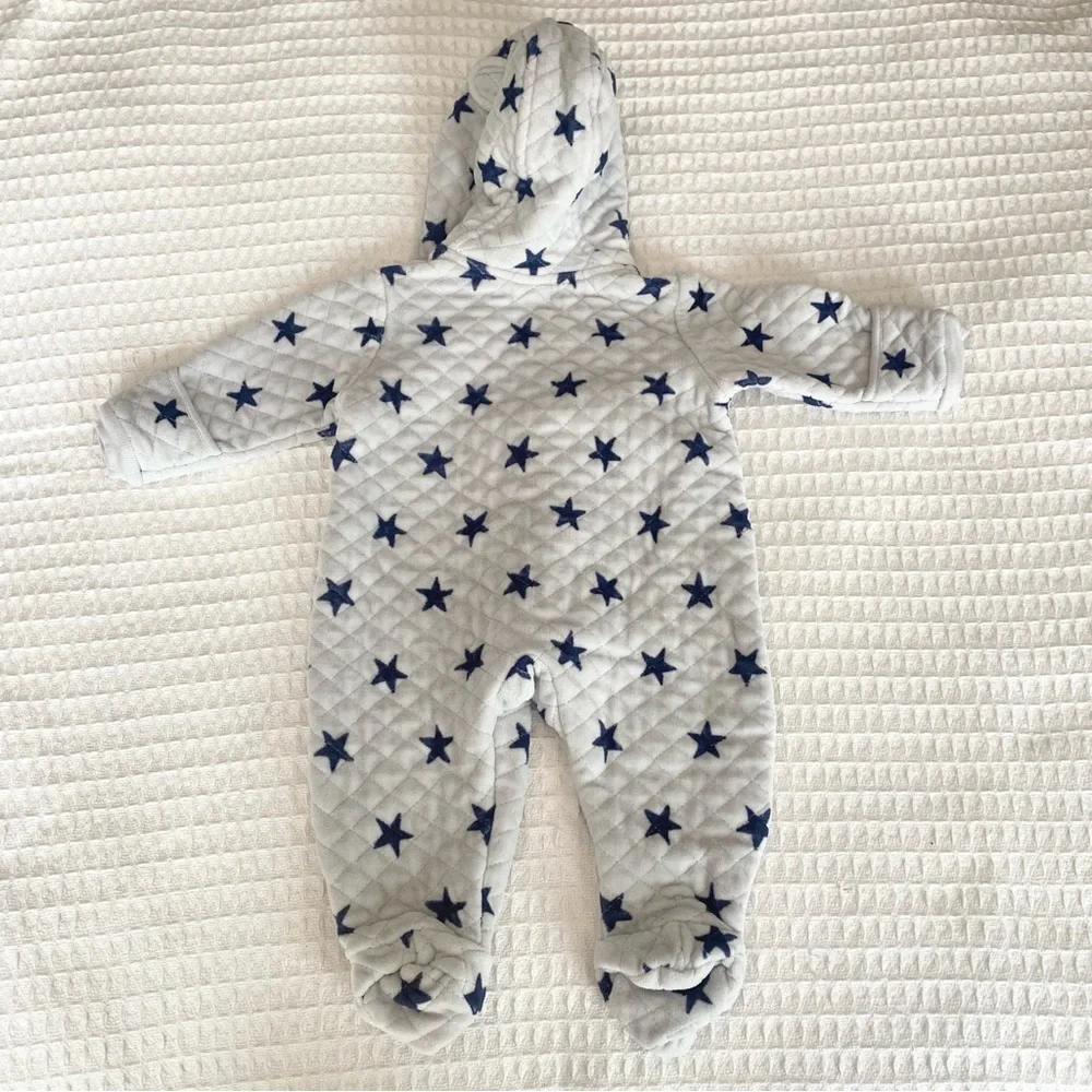 Nordstrom baby grey and blue star print quilted onesie 9M